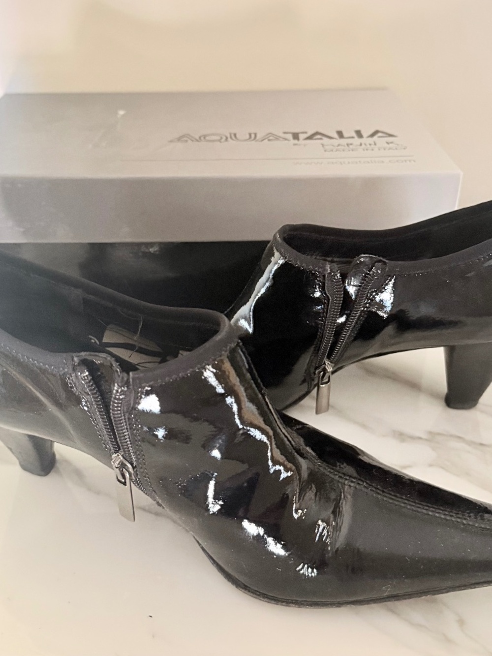 Aquatalia by Marvin K Black Patent Leather Shootie Booties Sz 9